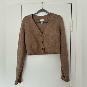H&M cropped sweater